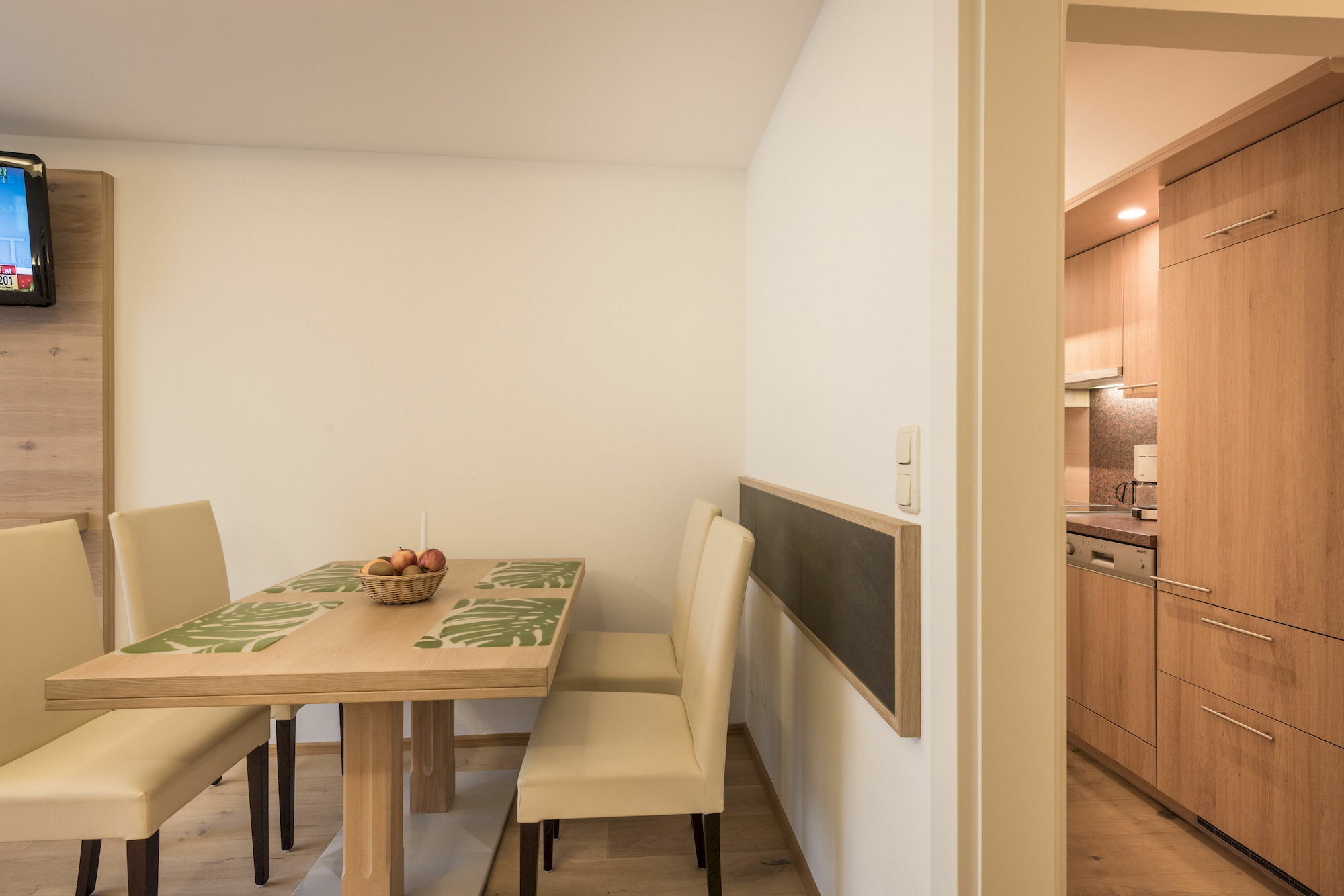 Aurora Appartements Inklusive Freiem Thermeneintritt باد هوفغاستين المظهر الخارجي الصورة